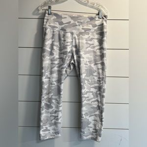 Danskin Athletic Capris